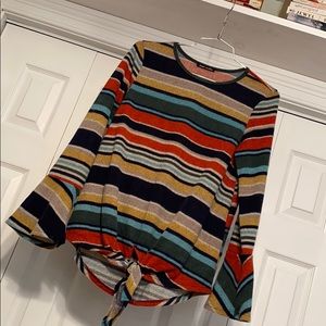 🌸 3/$15 Darling Bell Sleeve Top! Tie Waist!